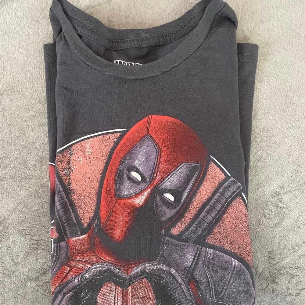 Marvel Black Graphic Tee Deadpool